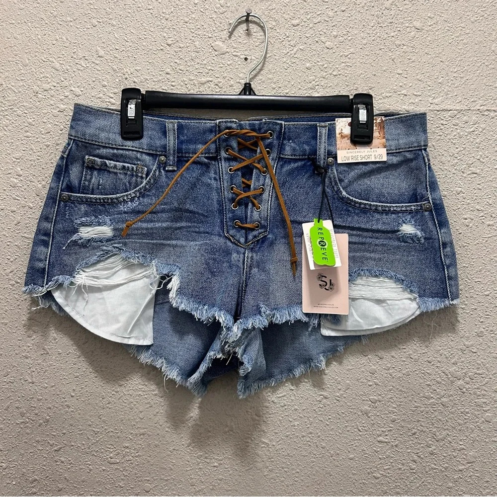 Sincerely Jules Low Rise Distressed Lace Up Shortie Shorts 9/29